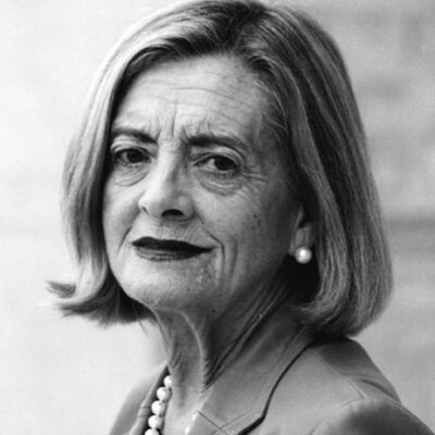 JOSEFINA R. ALDECOA, HISTORIA DE UNA MAESTRA